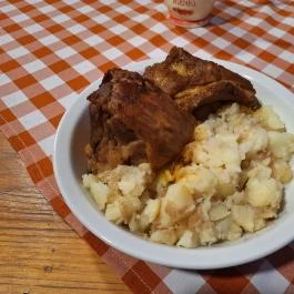 Hegedűs Vendéglő, Alcsútdoboz - Étel/ital