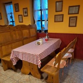 Hegedűs Vendéglő, Alcsútdoboz - Belső