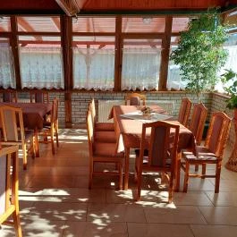 Hegyalja Vendéglő Pázmánd - Belső