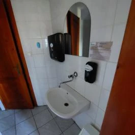 Hegyalja Vendéglő Pázmánd - Mosdó