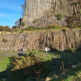 Hegyestű Geológiai Bemutatóhely, Monoszló - Külső kép