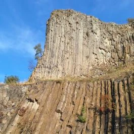 Hegyestű Geológiai Bemutatóhely, Monoszló - Külső kép