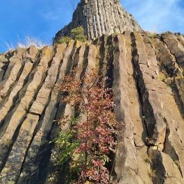 Hegyestű Geológiai Bemutatóhely, Monoszló - Külső kép