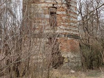 Hegyi kastély & csillagvizsgáló romjai Bicske