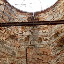 Hegyi kastély & csillagvizsgáló romjai, Bicske - Belső