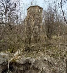 Hegyi kastély & csillagvizsgáló romjai