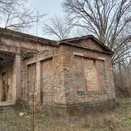Hegyi kastély & csillagvizsgáló romjai, Bicske - Egyéb