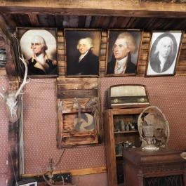 Henryx Western City Császár - Egyéb