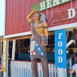 Henryx Western City Császár - Egyéb