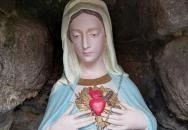 Herceghalmi Lourdes-i barlang Herceghalom