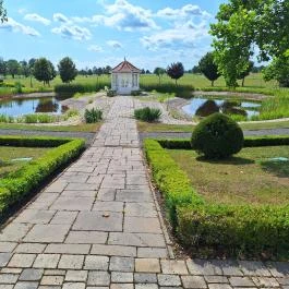 Hertelendy Kastély, Kutas - Medence/kert