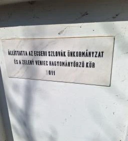 Hétfájdalmú Szűzanya-szobor