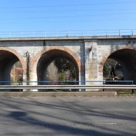 Hétlyukú híd Zebegény - Külső kép