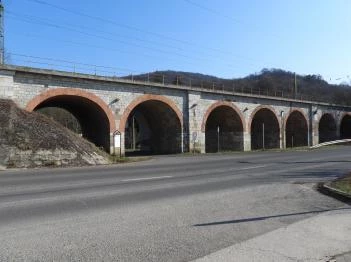 Hétlyukú híd Zebegény