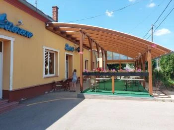 Hídfő Étterem Gyomaendrőd