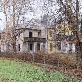 Hohenlohe-kastély Tarján - Külső kép