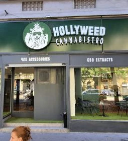 Hollyweed Cannabistro - Rákóczi tér