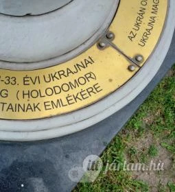 A holodomor áldozatainak emlékműve