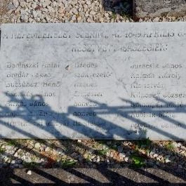 Honvéd-emlékmű Isaszeg - Egyéb