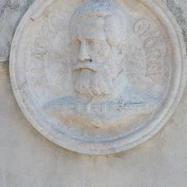 Honvéd-emlékmű Isaszeg - Egyéb