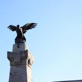 Honvéd-emlékmű Győr - Egyéb