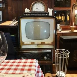 Horgásztanya Étterem Budapest - Belső