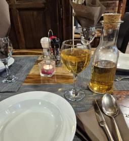 Horgásztanya Vendéglő 