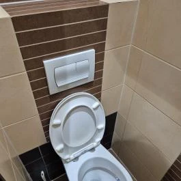 Horgásztanya Vendéglő , Rum - Mosdó