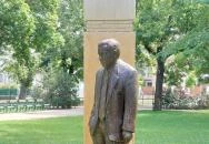 Horn Gyula szobra Budapest