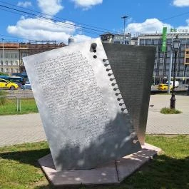A Horthyligetre hurcoltak emlékműve Budapest - Külső kép