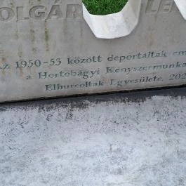 Hortobágyra deportált családok emlékműve Szeged - Egyéb