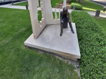 Hortobágyra deportált családok emlékműve Szeged