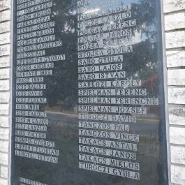 Hősi emlékmű, Táp - Egyéb