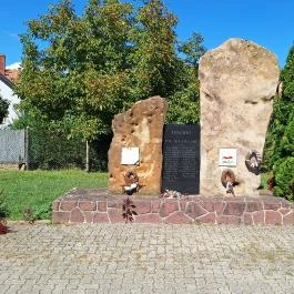 Hősi emlékmű Ábrahámhegy - Külső kép