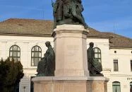 Hősi emlékmű Makó