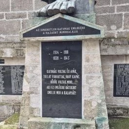 Hősi emlékmű Bicske - Egyéb