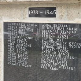 Hősi emlékmű, Bicske - Egyéb