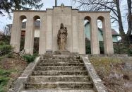 Hősök emlékműve Etyek