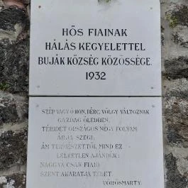 Hősök tere, Buják - Egyéb