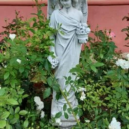 Hősök tere, Buják - Egyéb