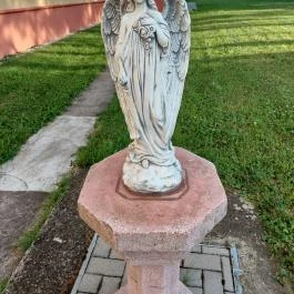 Hősök tere, Buják - Egyéb