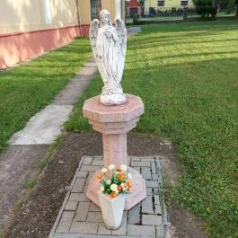 Hősök tere, Buják - Egyéb