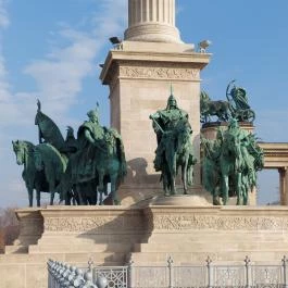 Hősök tere Budapest - Külső kép