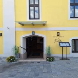 Hotel Gabriella étterme Tapolca - Külső kép