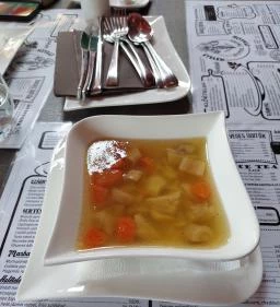 Hotel Írisz étterme