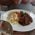 Hotel Kardosfa Ökoturisztikai és Konferenciaközpont étterme Szenna - Étel/ital