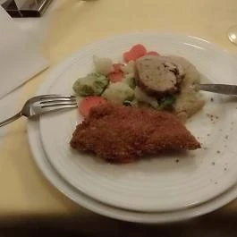 Hotel Kardosfa Ökoturisztikai és Konferenciaközpont étterme Szenna - Étel/ital