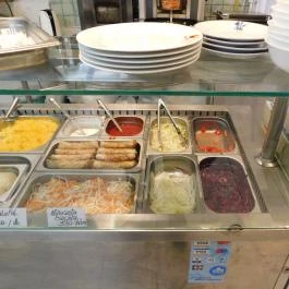 Hue Xua Bistro - Pho Vietnami Büfé Budapest - Étel/ital