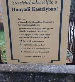 Hunyadi Kastély