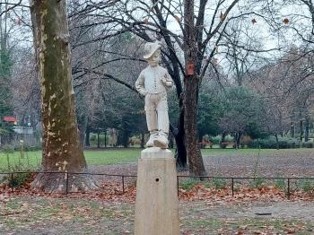 Hüvelyk Matyi Budapest